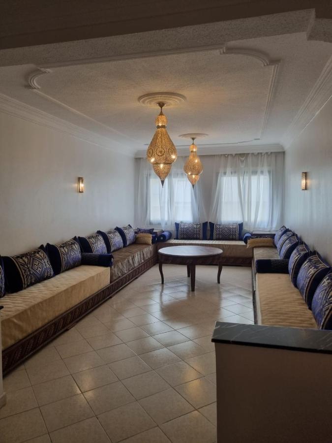 Appartement Spacieux Et Agreable Tangeri Esterno foto